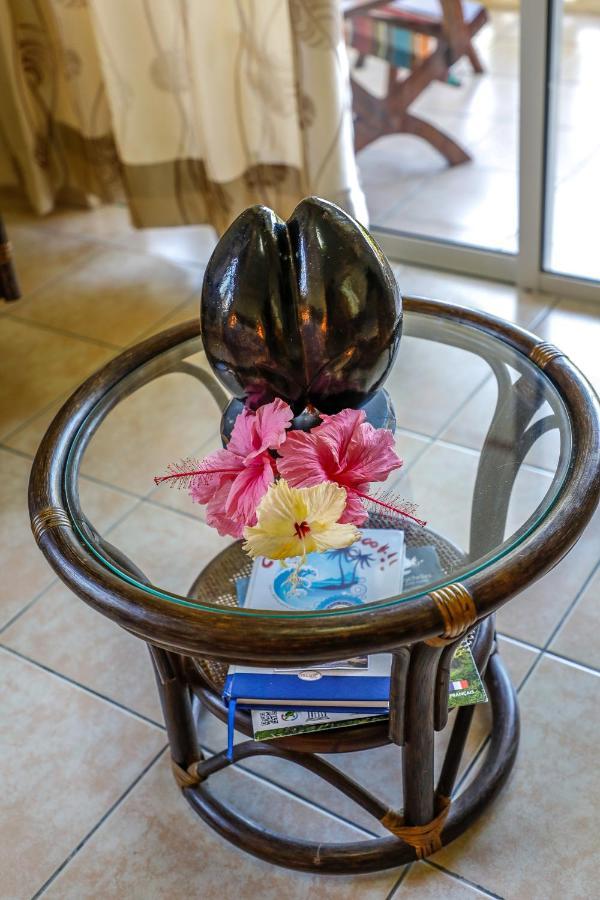 Villa Marthe Baie Sainte Anne Ngoại thất bức ảnh